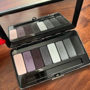 Kat von d sinner true romance eyeshadow palette